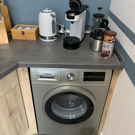 Exklusive Stadtwohnung Am Elbradweg: Best-Preis-Fewo Rathausblick 1 Fuer Max. 3 Pers. Inkl. Wlan, Prime Video & Self Check-In Wittenberge Ngoại thất bức ảnh