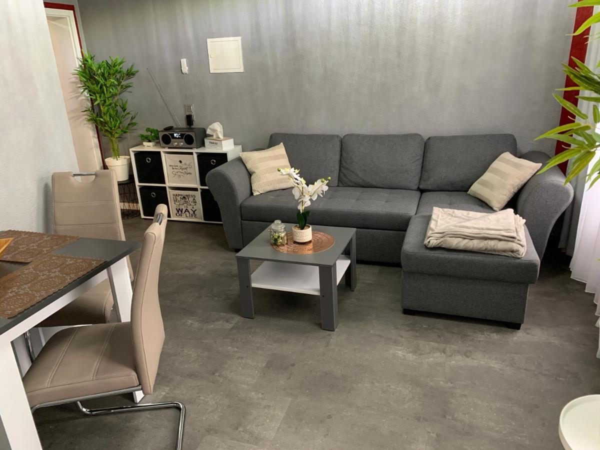 Exklusive Stadtwohnung Am Elbradweg: Best-Preis-Fewo Rathausblick 1 Fuer Max. 3 Pers. Inkl. Wlan, Prime Video & Self Check-In Wittenberge Ngoại thất bức ảnh